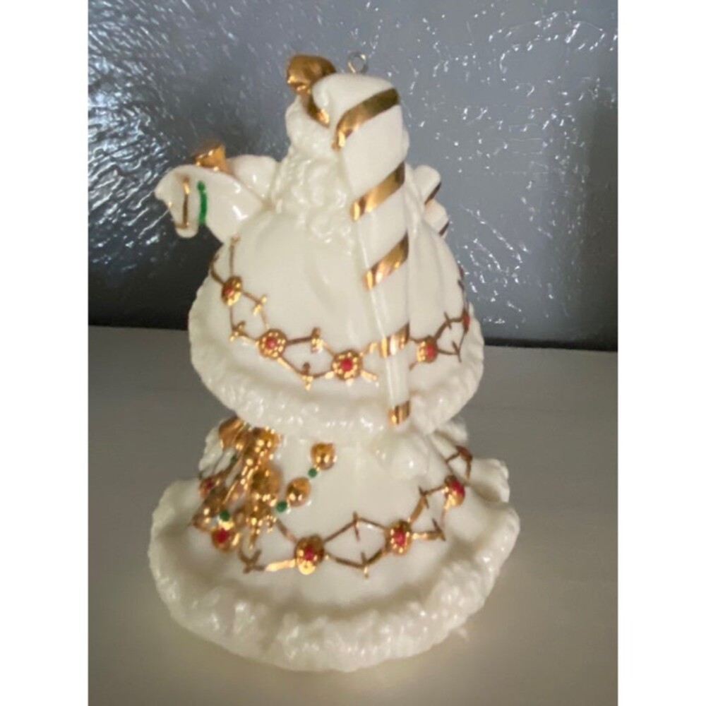 Vintage porcelain Santa Claus ornament with music box - Picture 4 of 6